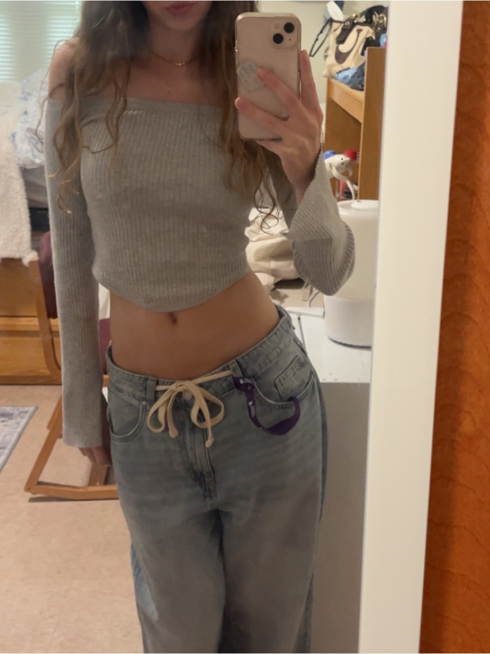 Garage Off-the-Shoulder Ribbed Cropped Sweater in Light Gray